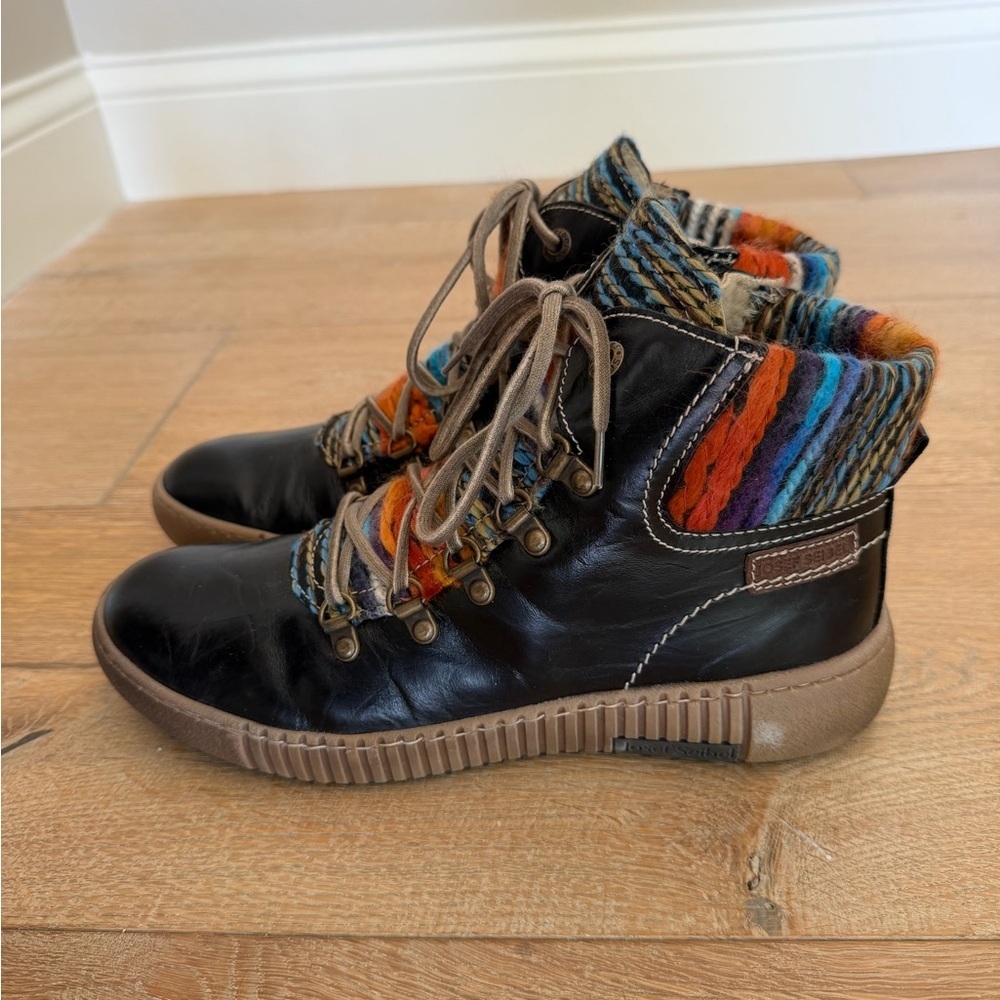 Josef Seibel brand new size 40 fits woman’s 9-9.5